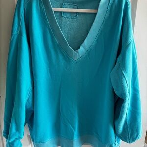 Aerie Vacay everyday V neck sweatshirt-color Barbados